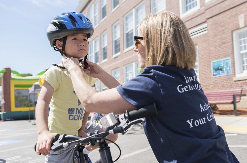 Bike rodeo focuses on fun, safety